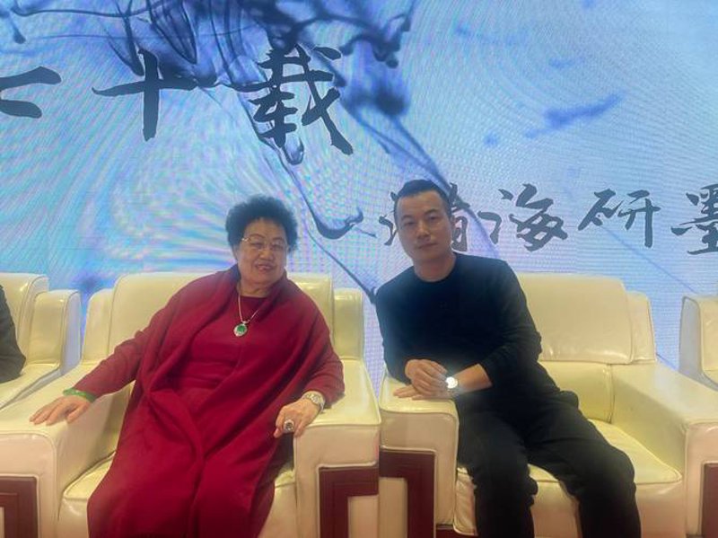 深圳的艺术品管理：新时代的艺术守护者